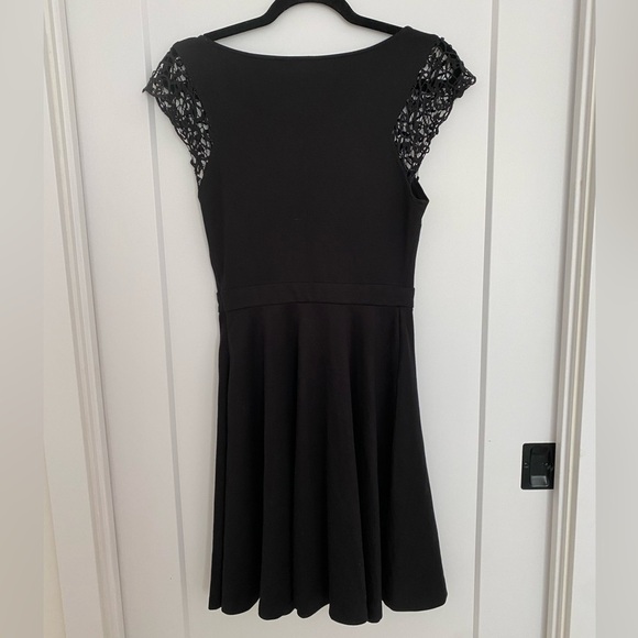 Black Dress with Lace Sleeves - Picture 2 of 2